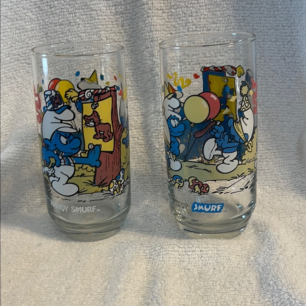 Vintage Smurf Themed Glass Tumblers  EUC